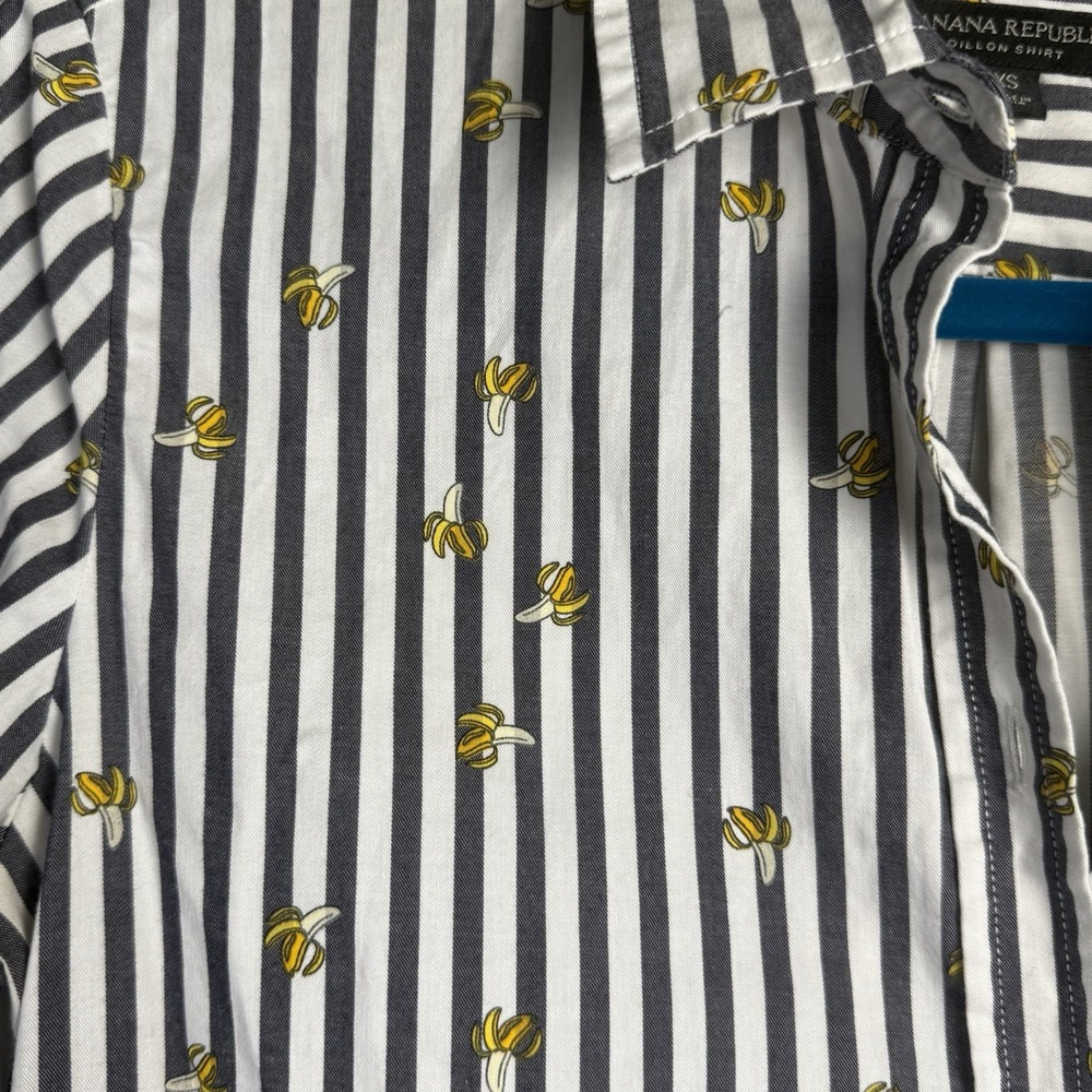 Banana Republic Dillon Button Down Shirt Striped Black And White Bananas XS - Picture 3 of 6